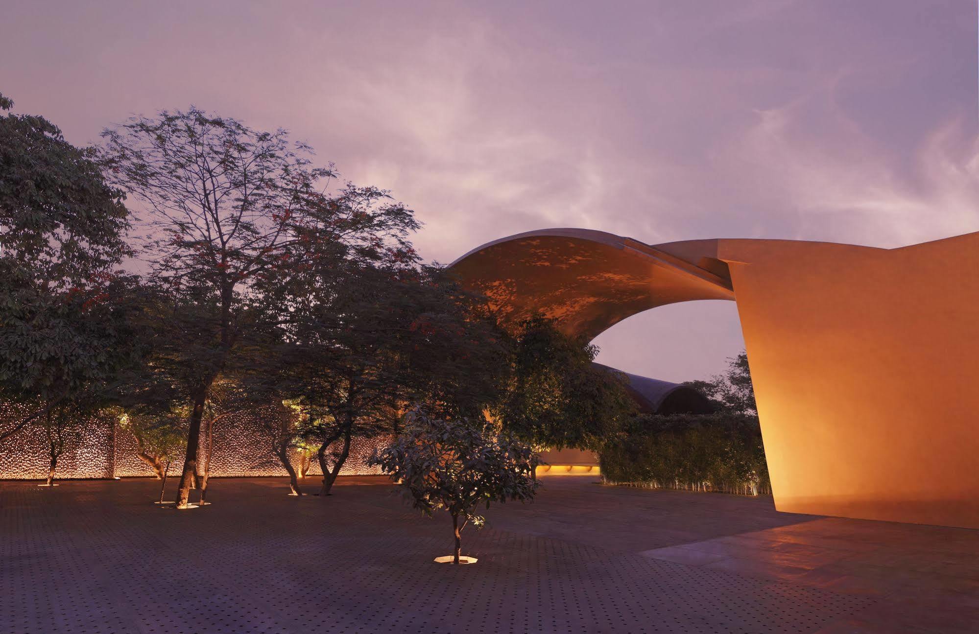Roseate House होटल New Delhi